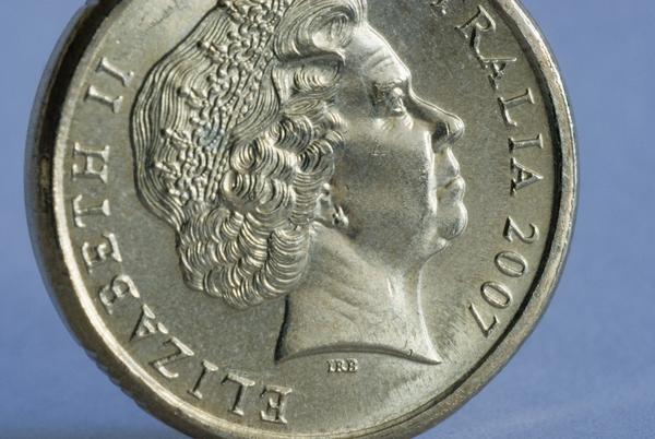 queen elizibath II&#039;s head on an australian dollar coin